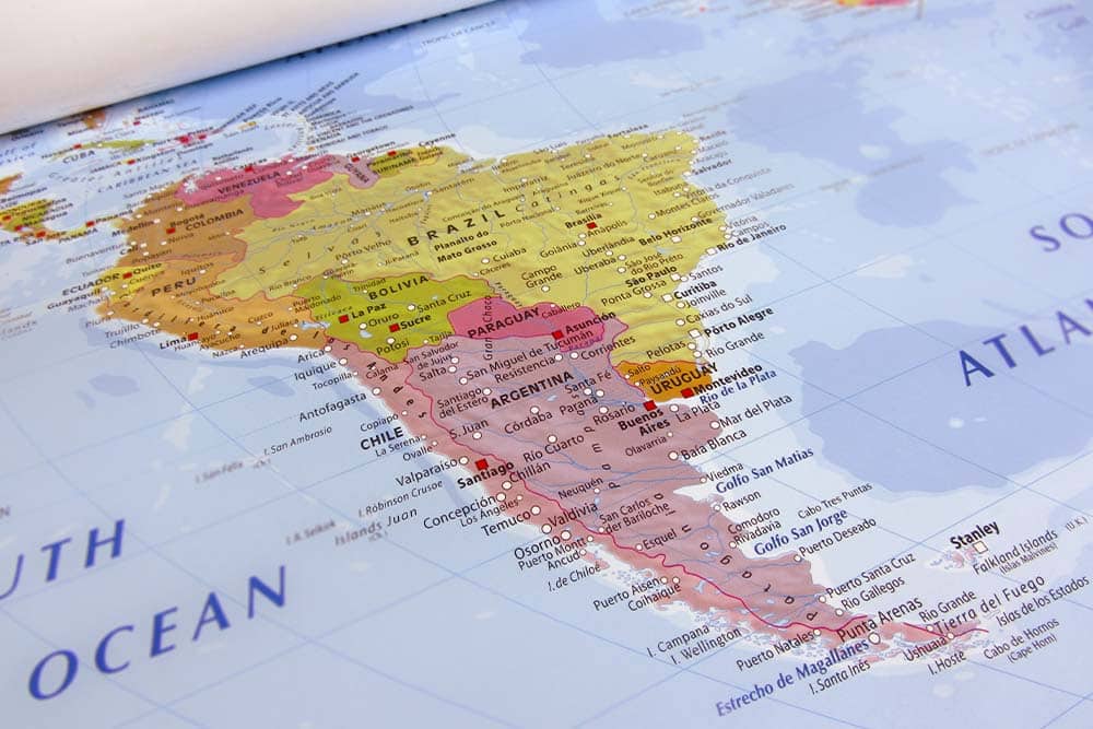 Mapa focando na américa latina